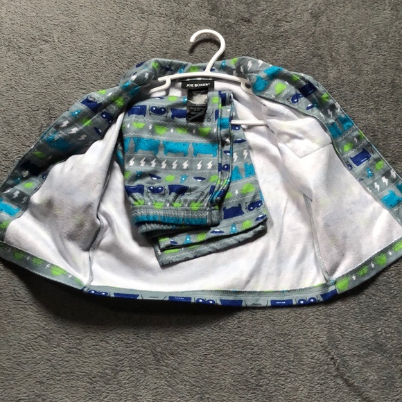 NEW 18 month PJ Set 💙 - Picture 2 of 4